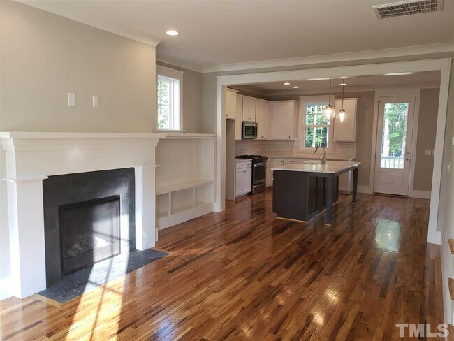 Building Photo - 159 Larkin Ln