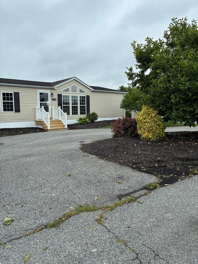 Building Photo - 1190 Choptank Rd