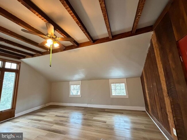 Building Photo - 1 Breakneck Rd