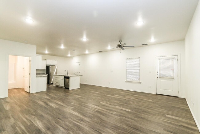 Foto del edificio - 6932 21st St