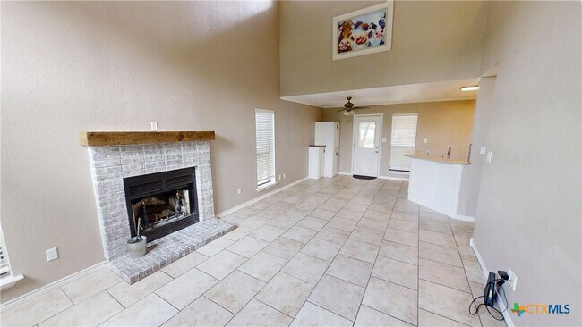 Foto del edificio - 8 E Shawnee Ln