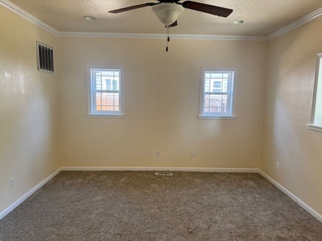 Building Photo - 1864 Gabriel Way