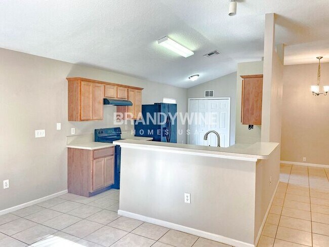 Foto del edificio - Move in by 3/15 and get 1 month of free rent!