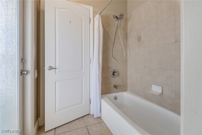 Foto del edificio - 2236 SW 27th St