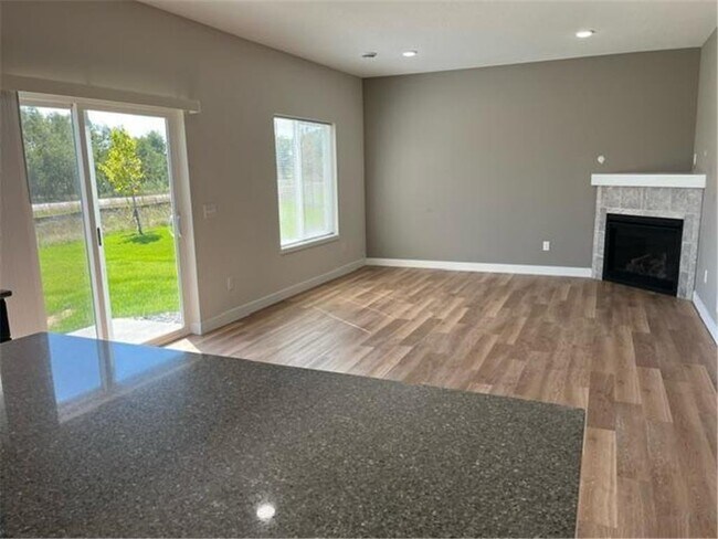 Foto del edificio - 2670 229th Ln NW