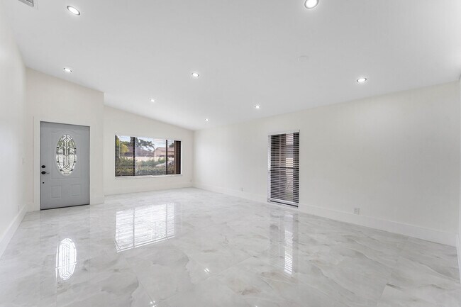 Foto del edificio - 1531 SW 102nd Terrace