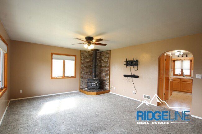 Foto del edificio - East-End Single Level Home for Lease!