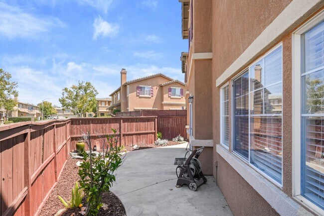 Foto del edificio - 39908 Millbrook Way