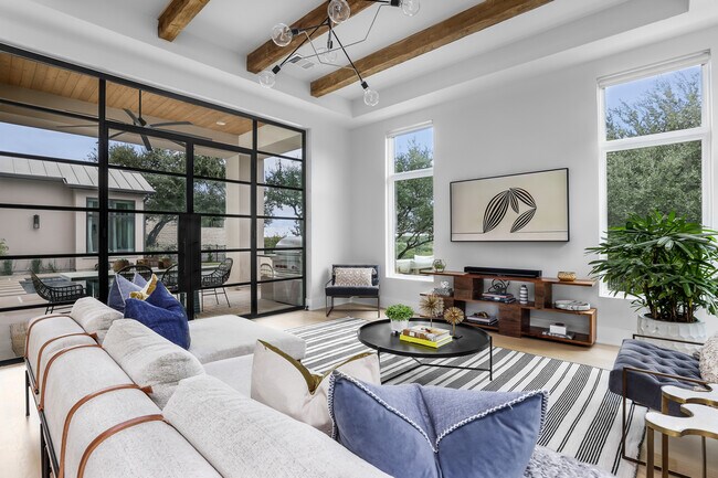 Foto del edificio - 5729 Krause Ln