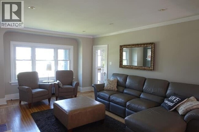 Photo du bâtiment - 3400 W 18th Ave