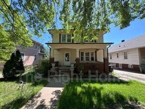 Building Photo - 1521 Park Wild Ave