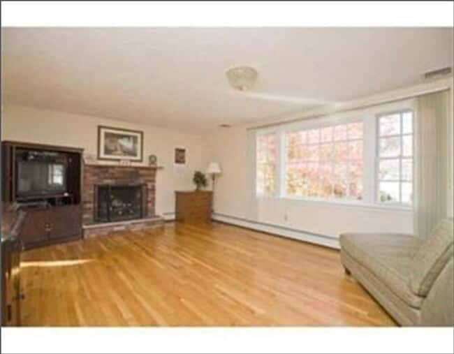 Building Photo - 49 Cottonwood Rd