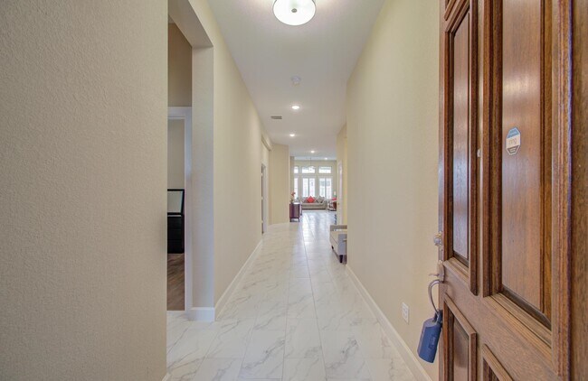 Foto del edificio - 11810 Dockside Shores Dr