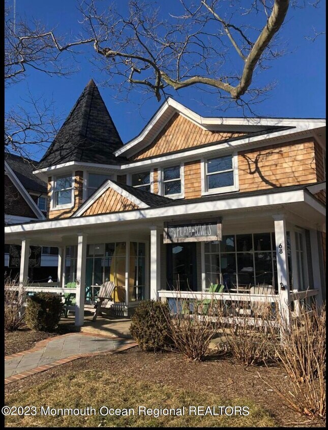 Foto principal - 68 Bridge Ave