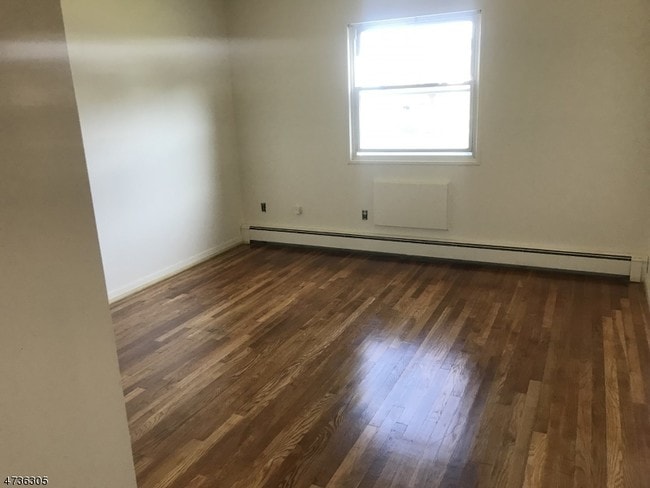 Foto del edificio - 680 NJ-15