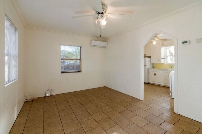 Foto del edificio - 3715 E Glenn St