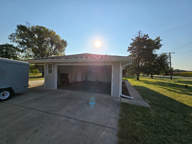 Building Photo - 3809 N 2250W Rd