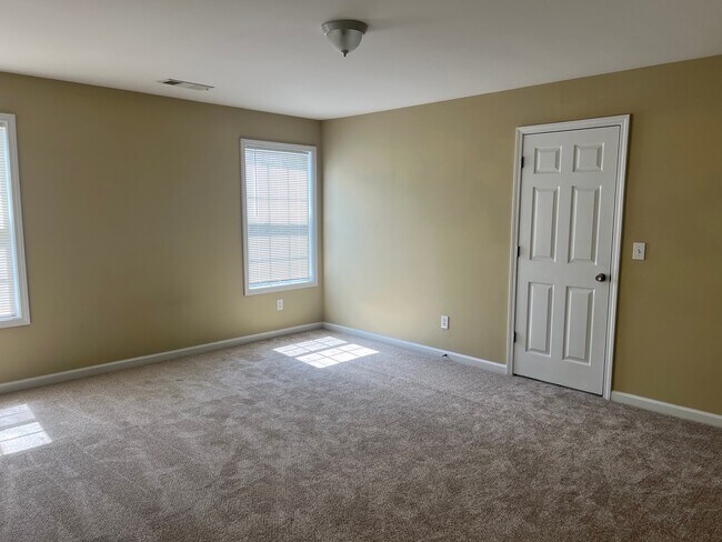 Building Photo - 6321 Stewart Ridge Walk
