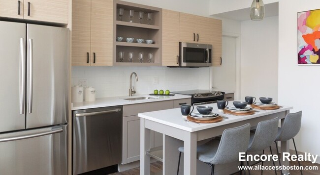 Foto del edificio - 10 S Huntington Ave