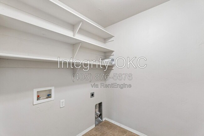 Building Photo - 2800 NW 184th St