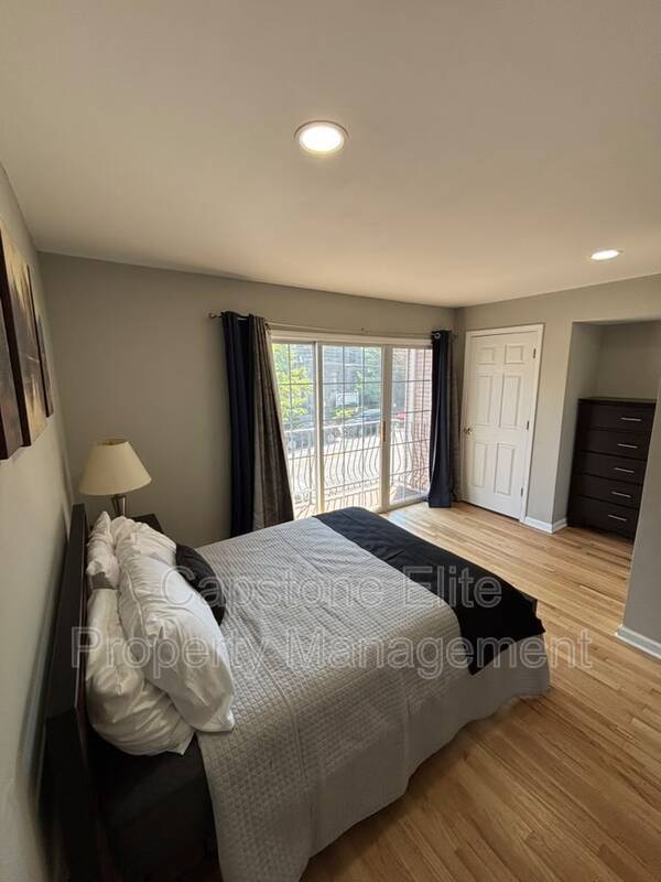 Foto del edificio - 161-163 Sussex Ave