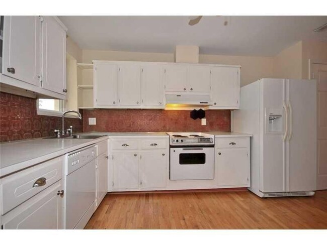 Foto del edificio - 1230 Piedmont Ave NE