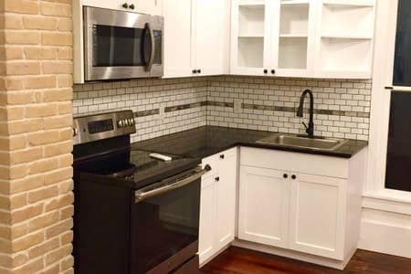 Nice new stove and microwave - 816 W Hopkins St