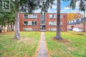 Building Photo - 2138 Ghent Ave