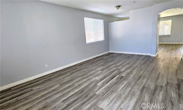 Foto del edificio - 17371 Redmaple St
