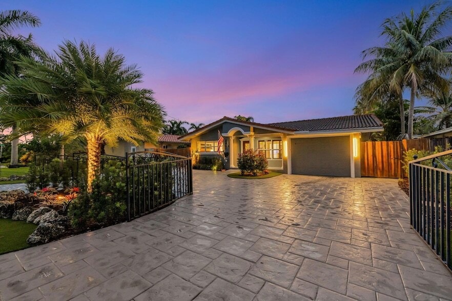 Foto principal - 2407 NE 17th Terrace