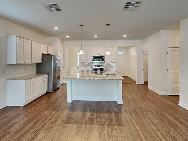 Foto del edificio - 307 Pine Terrace Dr