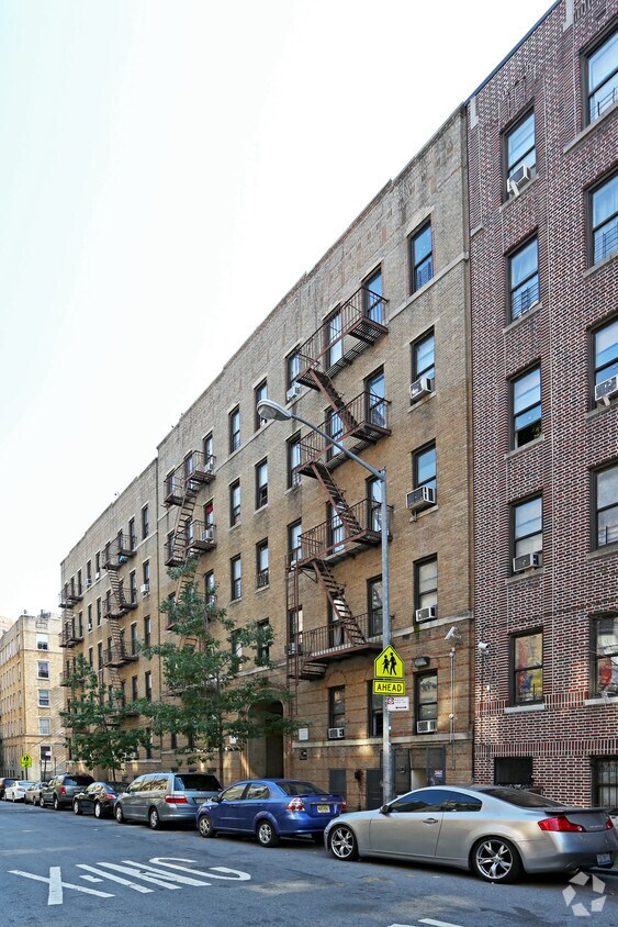 Primary Photo - 78-82 Ellwood St