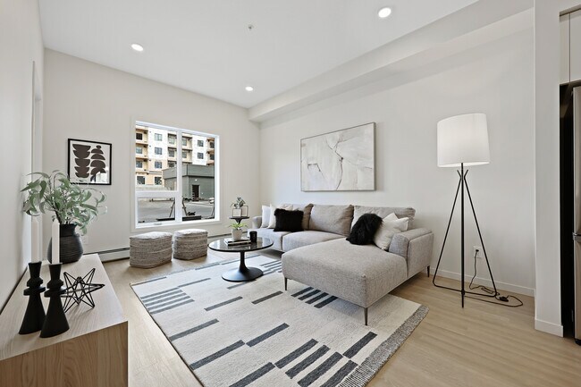 Photo du bâtiment - Sage Hill Estates Apartments