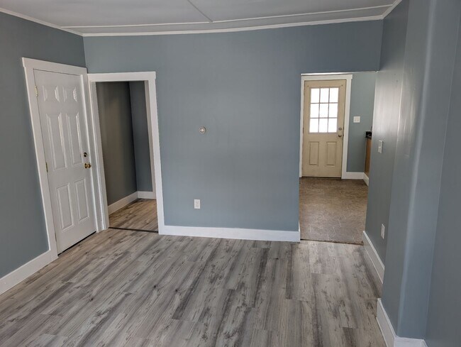 Sala de estar - 353 N State St