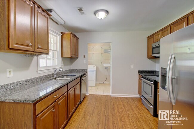 Foto del edificio - 125 Tiffany Ln