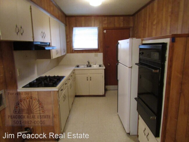 Foto del edificio - 816-818 Jane Dr