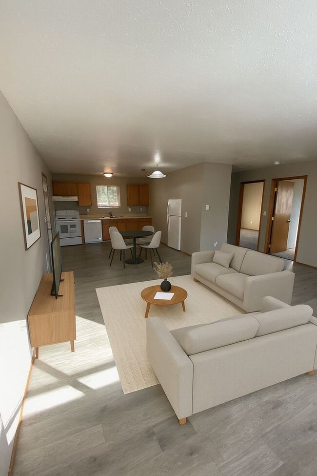 Building Photo - 413 S 5th St