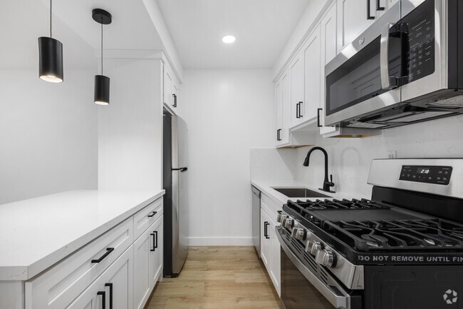 107 Kitchen - Mediterranean Apartments