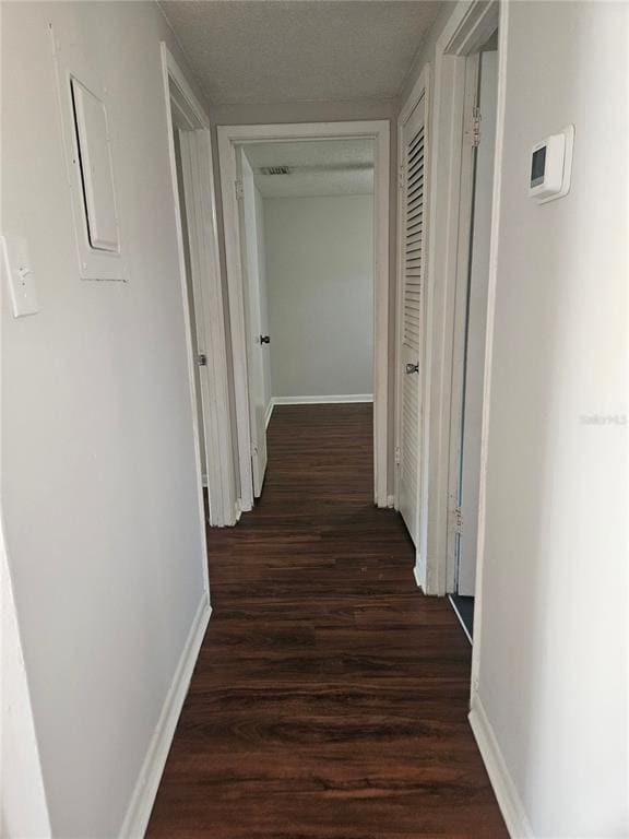 Building Photo - 5309 Oakwood Ct