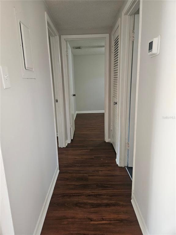 Foto del edificio - 5309 Oakwood Ct