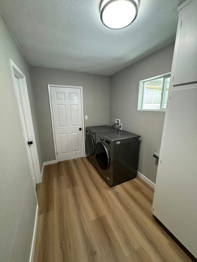 Building Photo - 14740 Perris Blvd