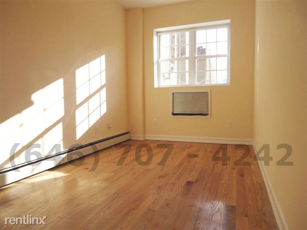 Building Photo - 116 Seigel St