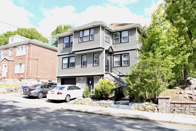 Foto del edificio - 31 Woodhaven St
