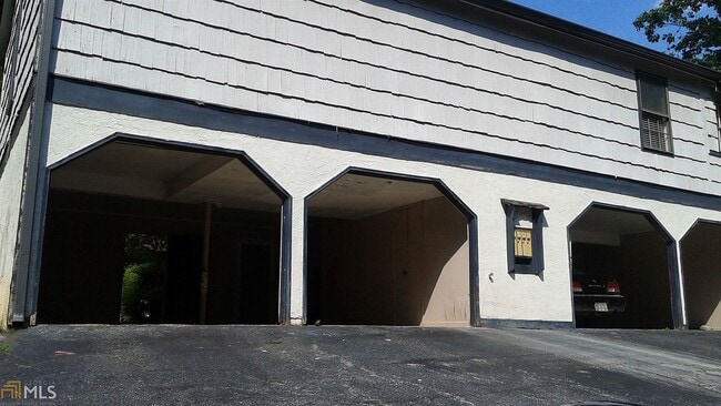 Photo - 1435 Stone Mill Trce (Stone Mountain, GA) Townhome