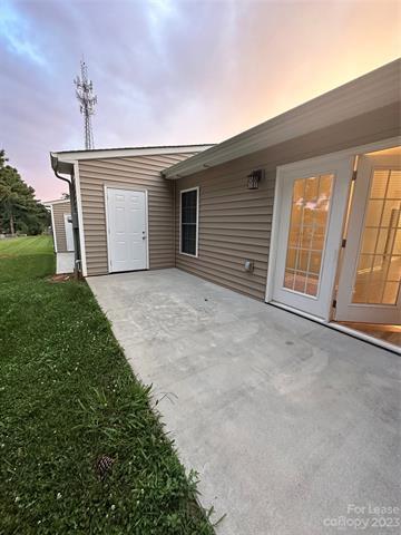 Building Photo - 78 Townhouse Ct