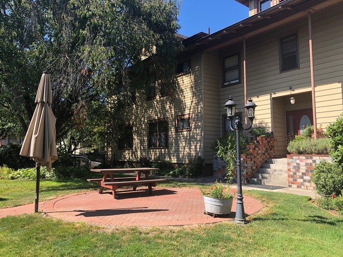 Primary Photo - 1830 NW 23rd Pl