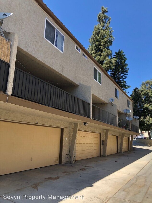 Primary Photo - 2 br, 2 bath House - 5195 Walnut Ave. #6