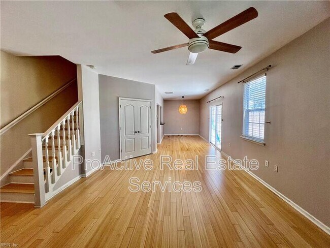 Building Photo - 4581 Duffy Dr