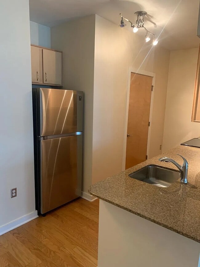 Photo - 1803 Broadway Apartment