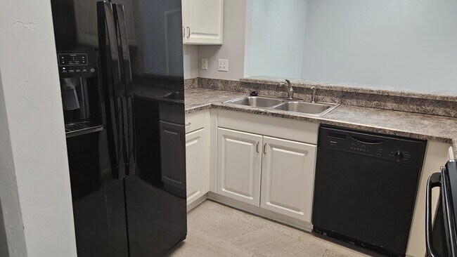 Foto del edificio - 110 SW 145th Dr